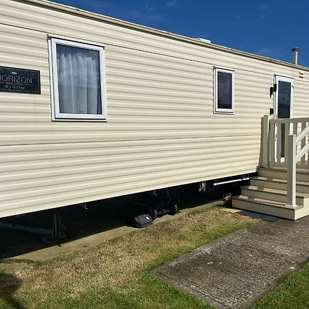 Blue Dolphin Holiday Park Gristhorpe Kültér fotó